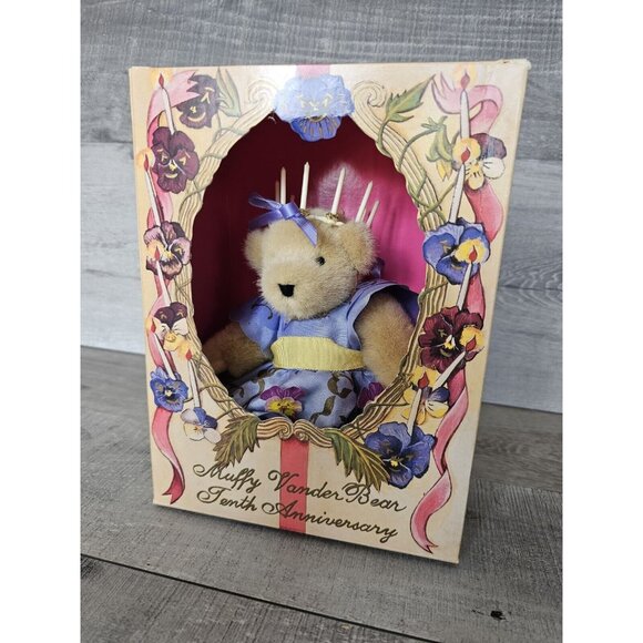 Muffy Vanderbear 10th Anniversary "This Takes the Cake" Limited Edition NIB 1994 - Picture 1 of 10